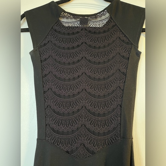 Black French Connection size 0 party dress - Picture 2 of 4